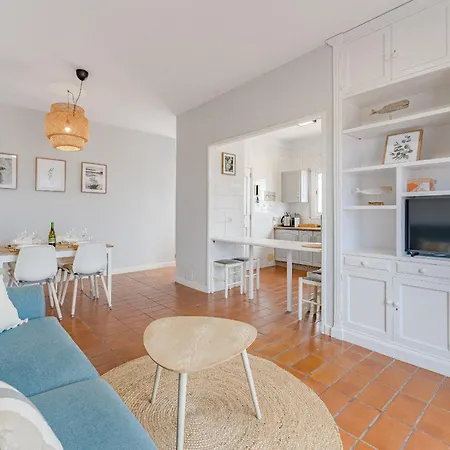 2bdr Ocean View&large Private Terrace In Appartamento