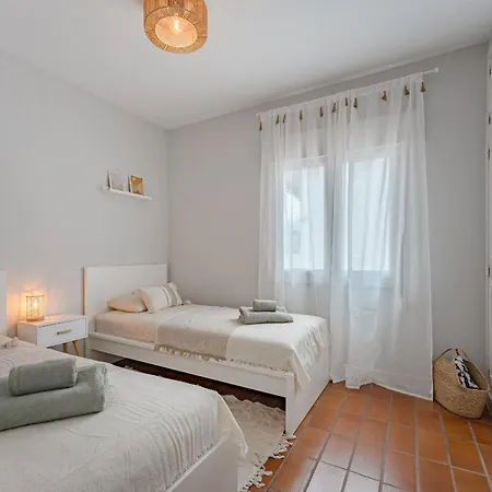 2bdr Ocean View&large Private Terrace In Appartamento *